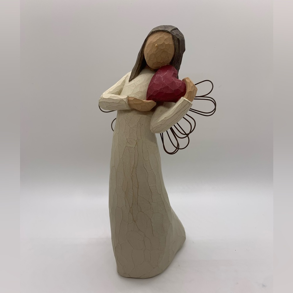 Willow Tree 2000 Angel of the Heart (Tall) 8”, Angel figurine